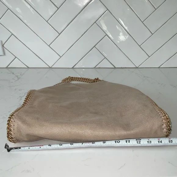 Stella McCartney Falabella Cream Shoulder Bag with Gold Chain - Picture 12 of 16